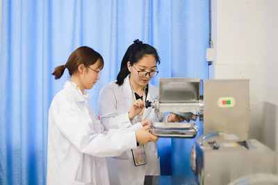 高質(zhì)發(fā)展,爭創(chuàng)一流:走進(jìn)云南醫(yī)藥健康職業(yè)學(xué)院藥學(xué)系