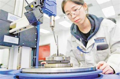 長(zhǎng)安汽車加大投入 用智能研發(fā)引領(lǐng)行業(yè)技術(shù)發(fā)展