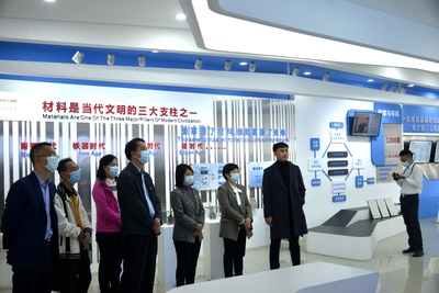 領(lǐng)略前沿科技魅力,增強(qiáng)科技自立自強(qiáng)意識(shí)--市直機(jī)關(guān)黨建第一協(xié)作組開展主題黨建活動(dòng)